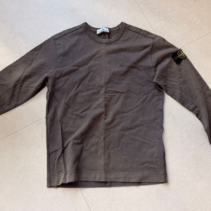 정품 스톤아일랜드 맨투맨 M사이즈