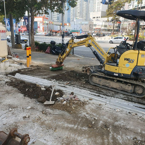 미니굴삭기 이미지