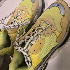 발렌시아가 정품 트리플 S 43 사이즈 285