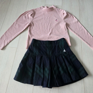 빈폴키즈 골지 티셔츠 + 체크 플리츠 치마 바지 130