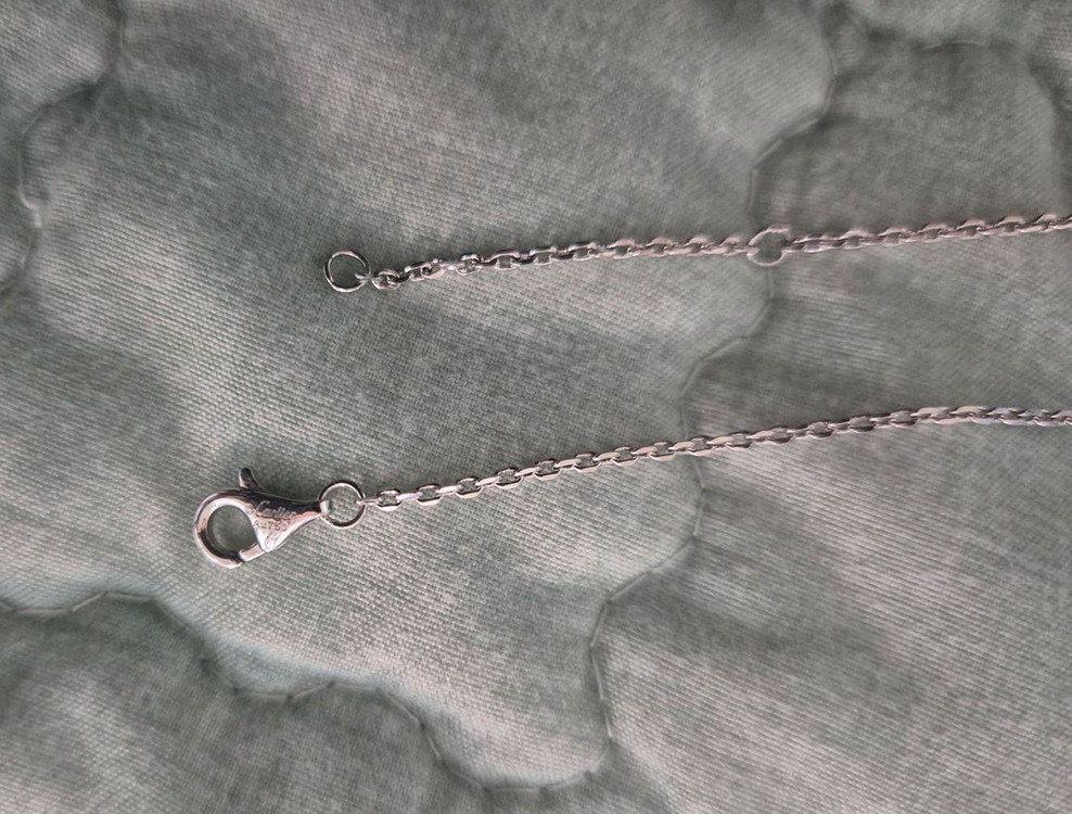 까르띠에 저스트 앵끌루 목걸이 팝니다--1