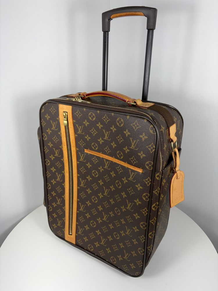 루이비통 M23259 페가세 보스포어 캐리어--2