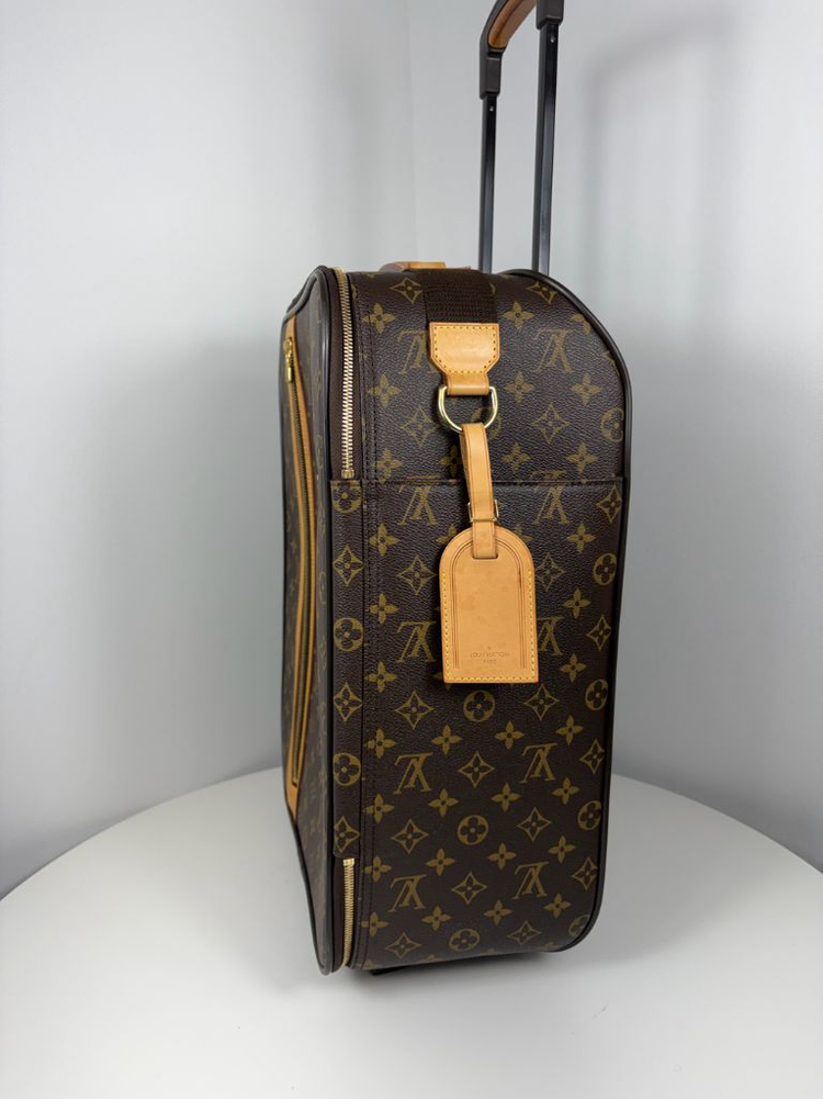 루이비통 M23259 페가세 보스포어 캐리어--3