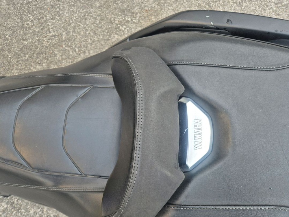 xmax300 21년식 이미지