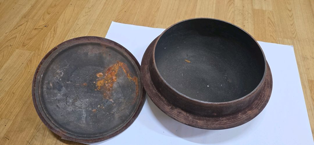 무쇠 가마솥 지름28센치 이미지