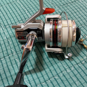 시미노 릴 mig z 800 판매합니다. 이미지