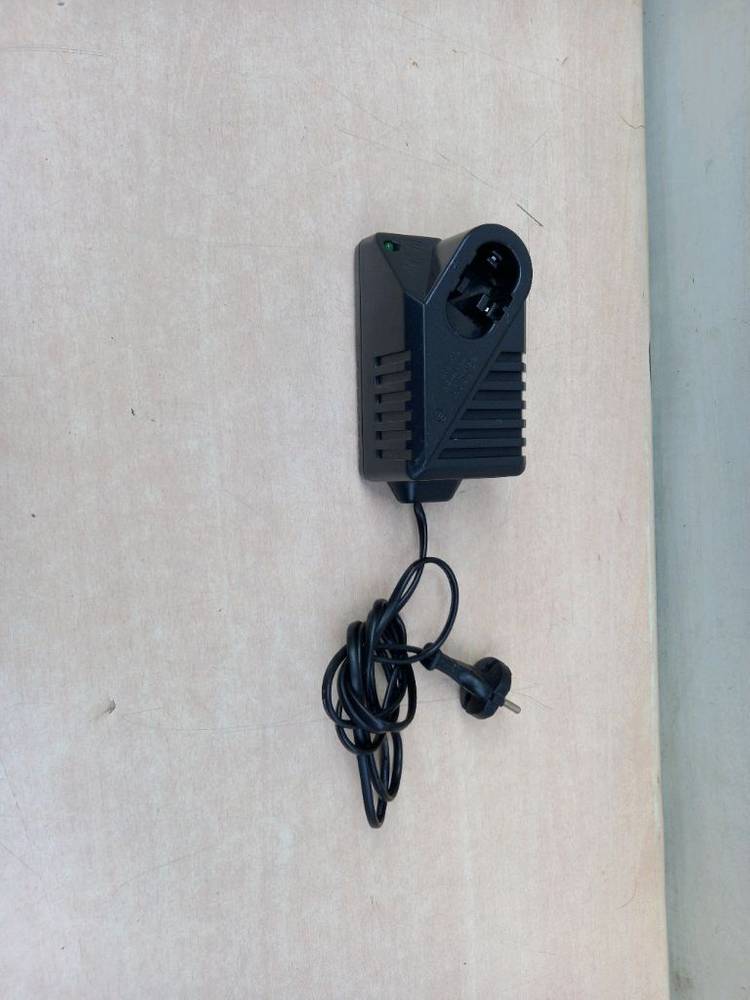 보쉬 AL1411DV 충전기 이미지