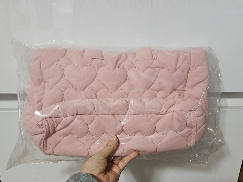 미개봉]스타벅스 밸런타인 디어러브 하트풀 토트백 패딩백 가방 이미지