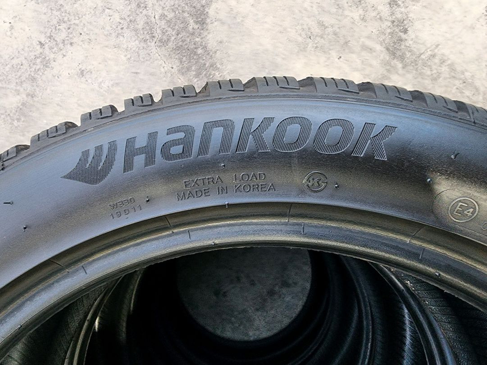 한국 윈터 아이셉트 에보3 245 45 18 윈터타이어--1