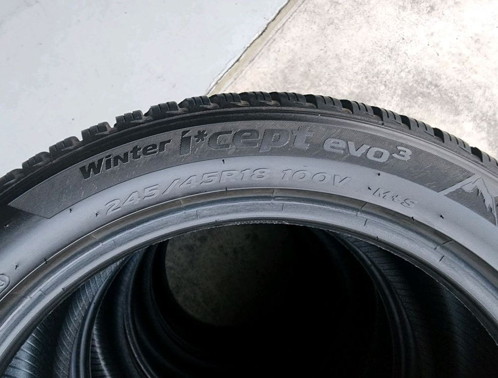 한국 윈터 아이셉트 에보3 245 45 18 윈터타이어--2