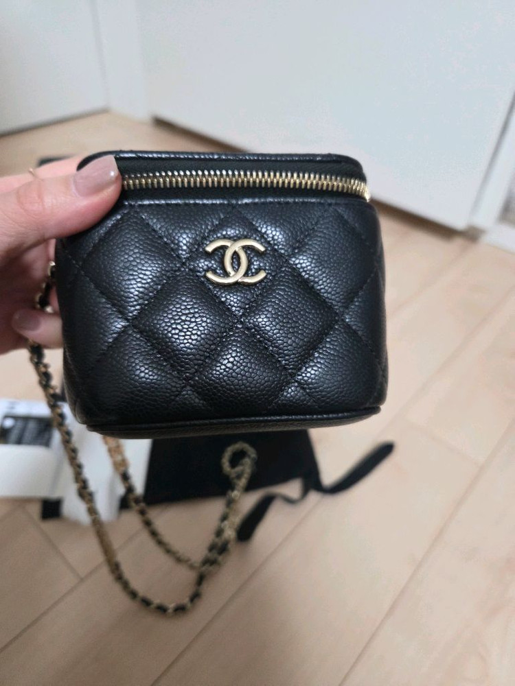 샤넬 베니티 정품 이미지