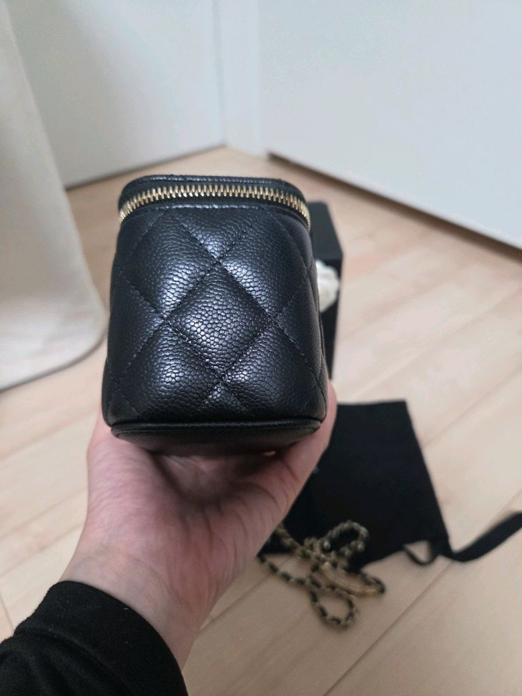 샤넬 베니티 정품 이미지