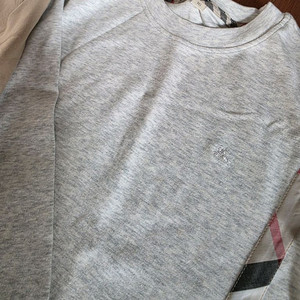 버버리 키즈 긴팔 티셔츠 3벌 이미지