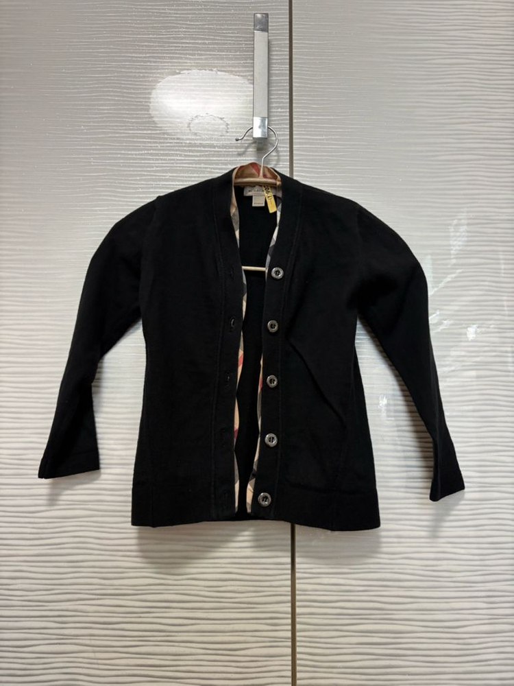 버버리 가디건 4Y--1