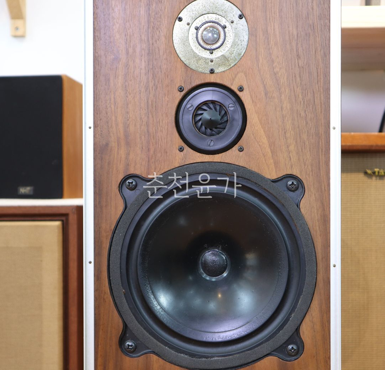 B&W DM4 빈티지 스피커--2