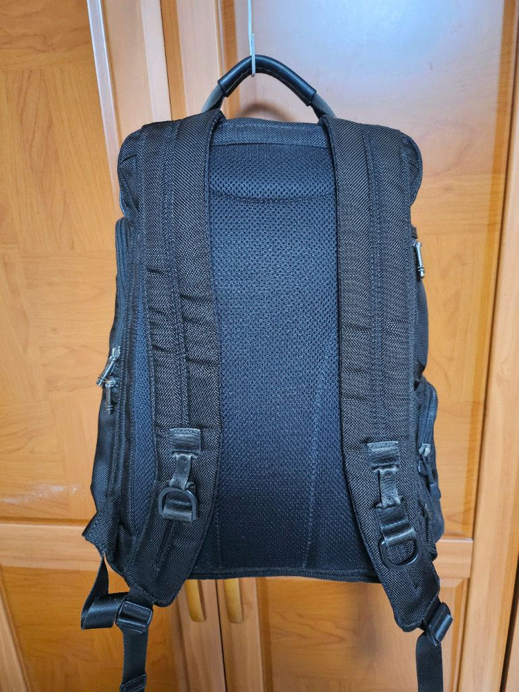 투미백팩 정품입니다--1