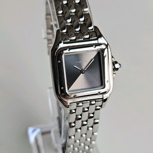 까르띠에 팬더 스몰 스틸 그라데이션 다이얼