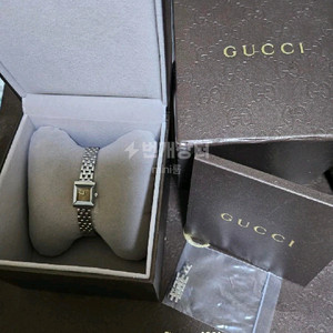 구찌 메탈시계(새상품급)