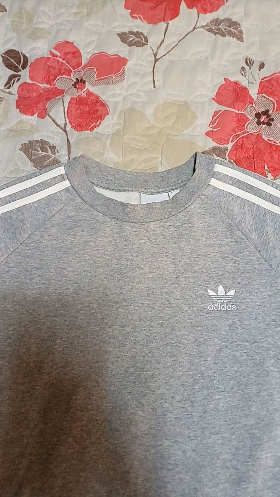 아디다스 기모맨투맨 실측110 가슴60 기장75 이미지