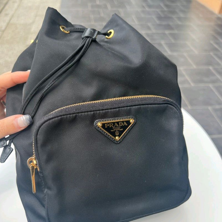 프라다 나일론 버킷백--4