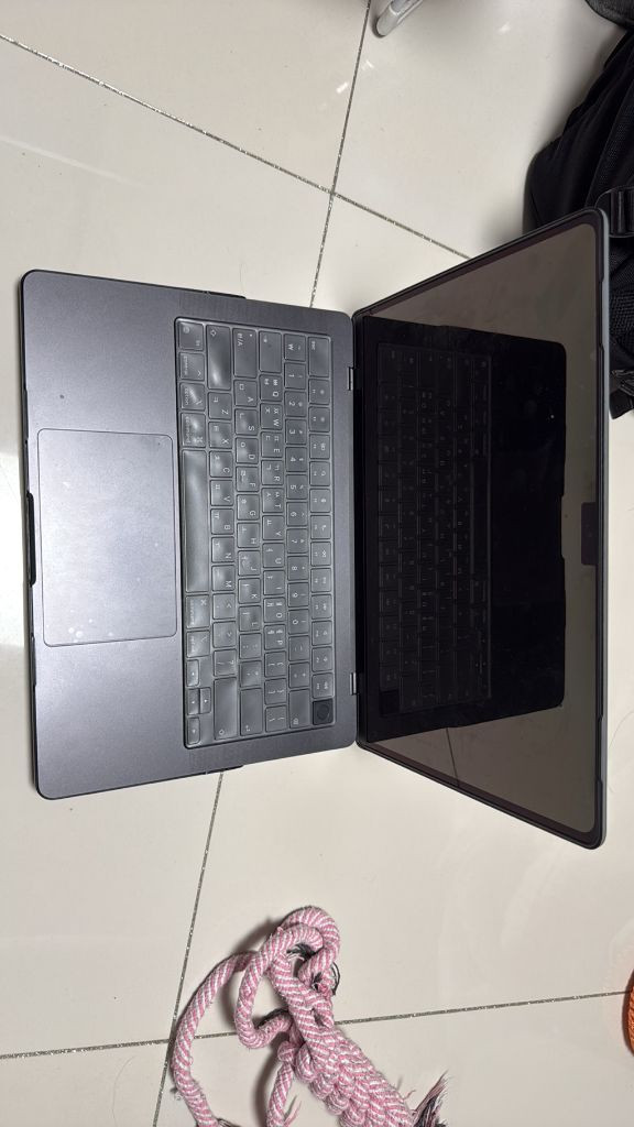 맥북프로 14 M4 Max(14코어/36GB/1TB) 2024.11 이미지