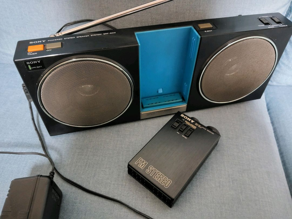 소니 SRF-80W 도킹시스템 라디오 이미지