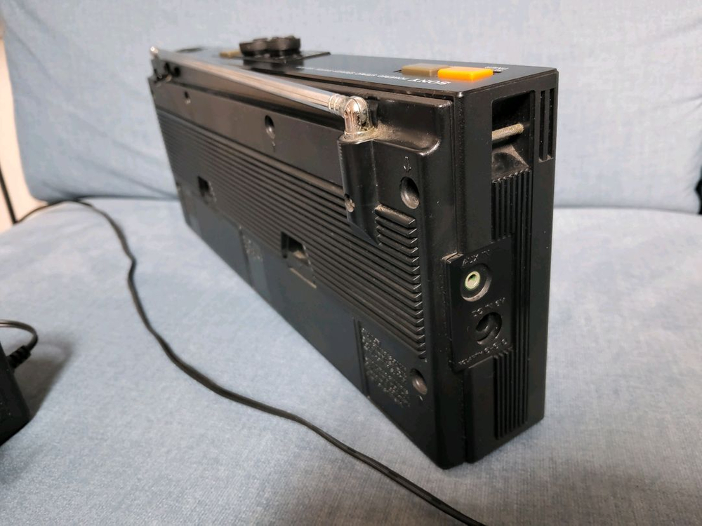 소니 SRF-80W 도킹시스템 라디오 이미지