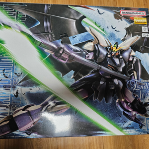 반다이 MG 건담 데스사이즈헬 EW 판매 합니다.