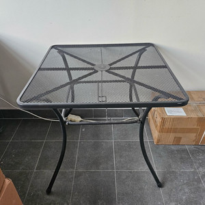 야외용 철제 테이블, 의자 세트 이미지