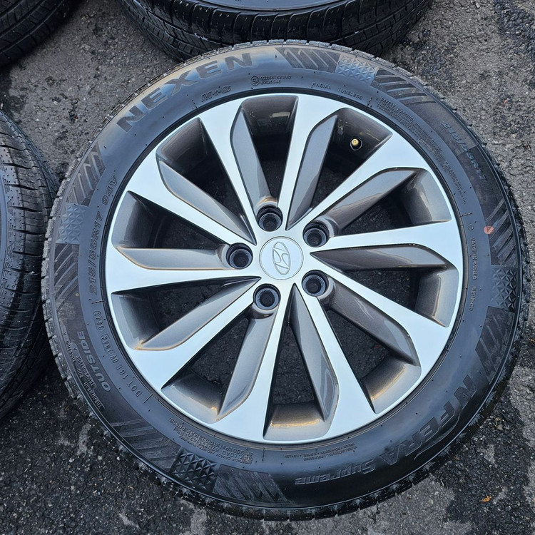 #YF소나타 브릴리언트 17인치 휠타이어 팝니다.215 55 17 이미지