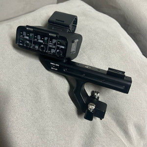 sony fx3/fx30 탑핸들 XLR-H1 판매합니다