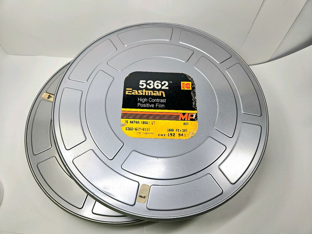 2A, 90년대 TV용 만화영화 필름통 2개 세트(빈 것) 이미지