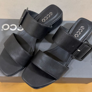 에코(ECCO) 여성 슬리퍼