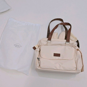 (새거) 아기 기저귀가방 백팩 숄더백 대용량 수납 / 정가 9만 9천