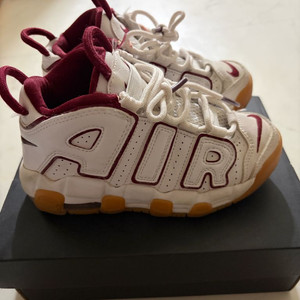 나이키운동화업템포180 택포팜