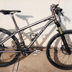 8.8kg 세븐 티탄 XTR 22단 27.5-15인치