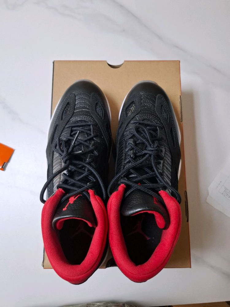 [275] 조던11 브레드 새상품 이미지