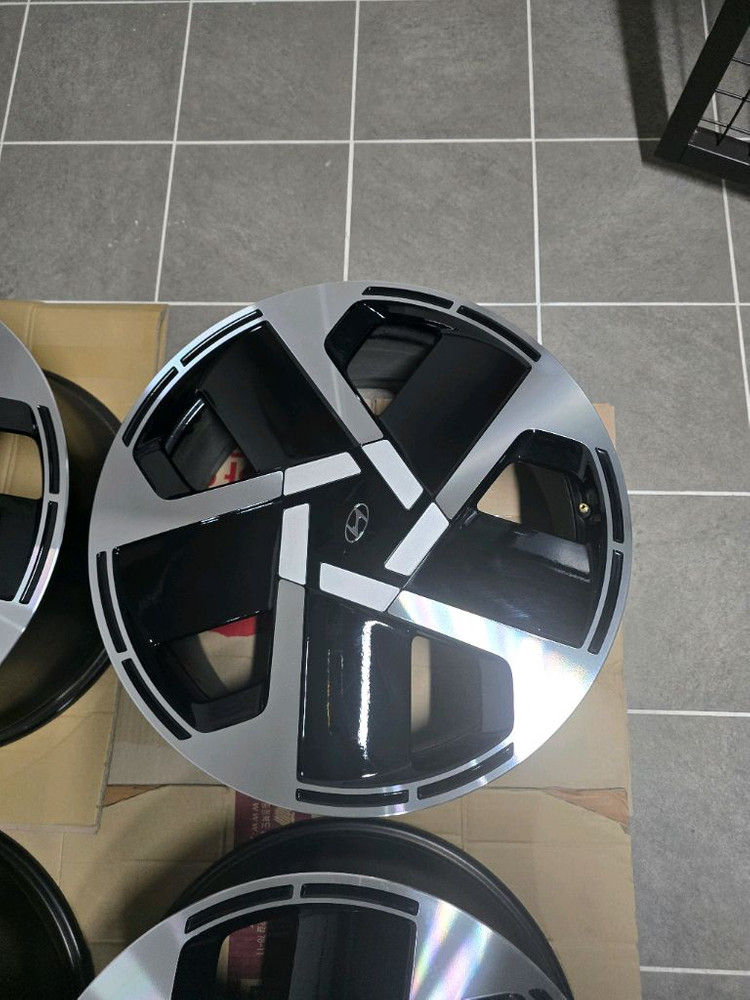 아이오닉9 21인치 휠 판매--2