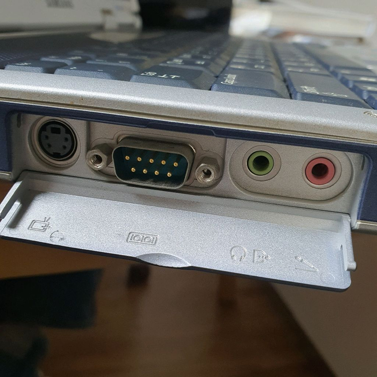 삼성 센스V25 펜티엄4 노트북 이미지