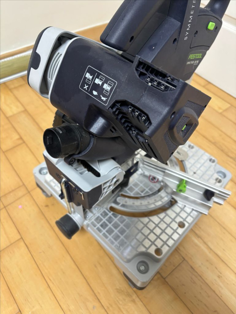 페스툴 symc 70 각도절단기 이미지