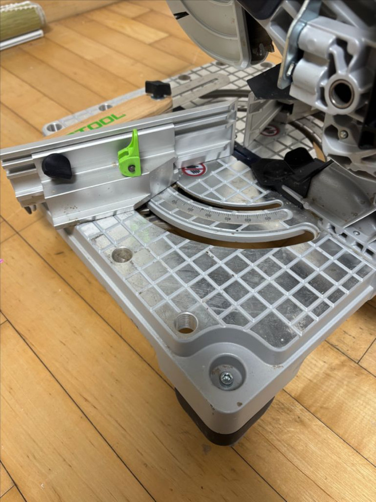 페스툴 symc 70 각도절단기 이미지