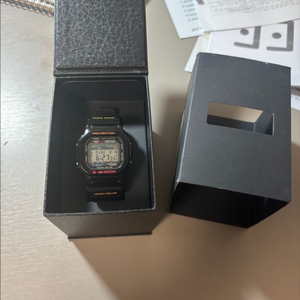 지샥 터프솔라 전파수신 시계