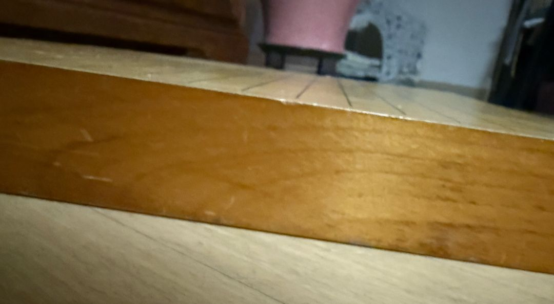 고급 나무 바둑판 바둑알 장기알 세트 이미지