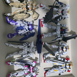 hg 건담 프라모델 가조립 미개봉 판매합니다