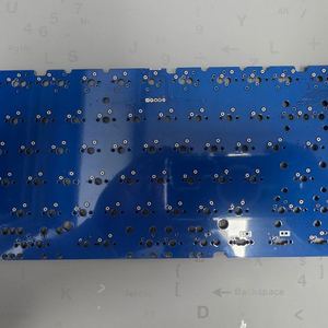 게이밍 키보드 제네시스8k PCB 솔더링 밀맥스작 판매 이미지