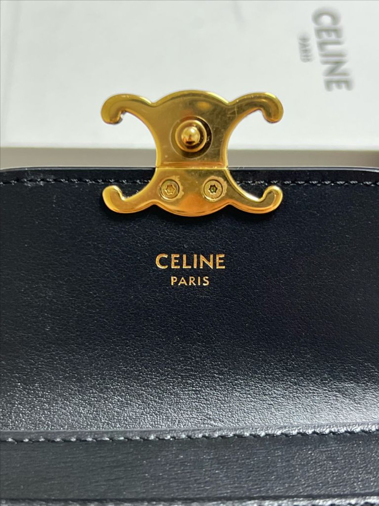 [정품] 셀린느 카드지갑 샤이니 카프스킨 플랩 카드 홀더 블랙 이미지