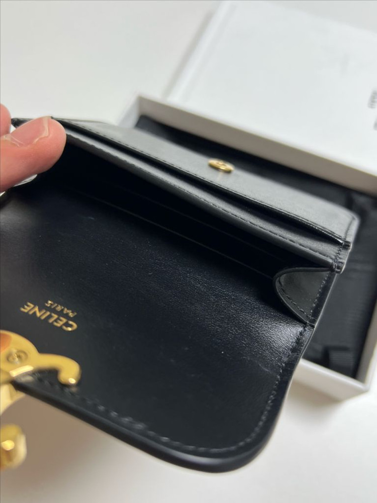 [정품] 셀린느 카드지갑 샤이니 카프스킨 플랩 카드 홀더 블랙 이미지