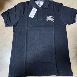 새제품 버버리 남성 블랙 폴로셔츠 L, XL