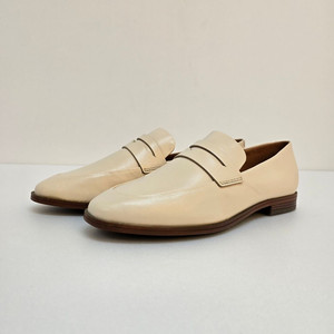 락 포트 퍼페추아 로퍼