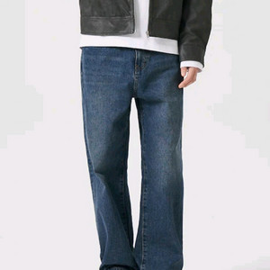 에잇세컨즈 세미와이드 청바지 84 팝니다